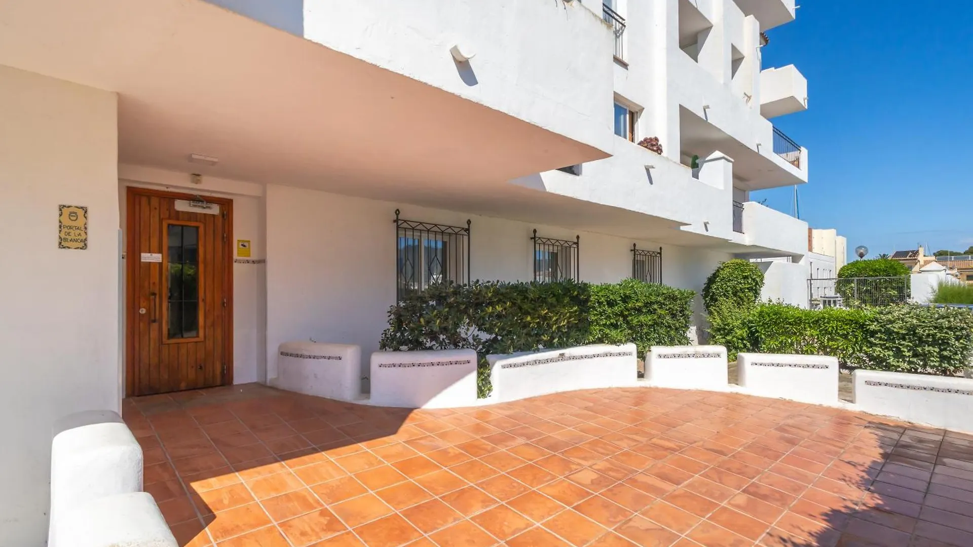 V029 - Royal Marina Appartement Roses 0*,