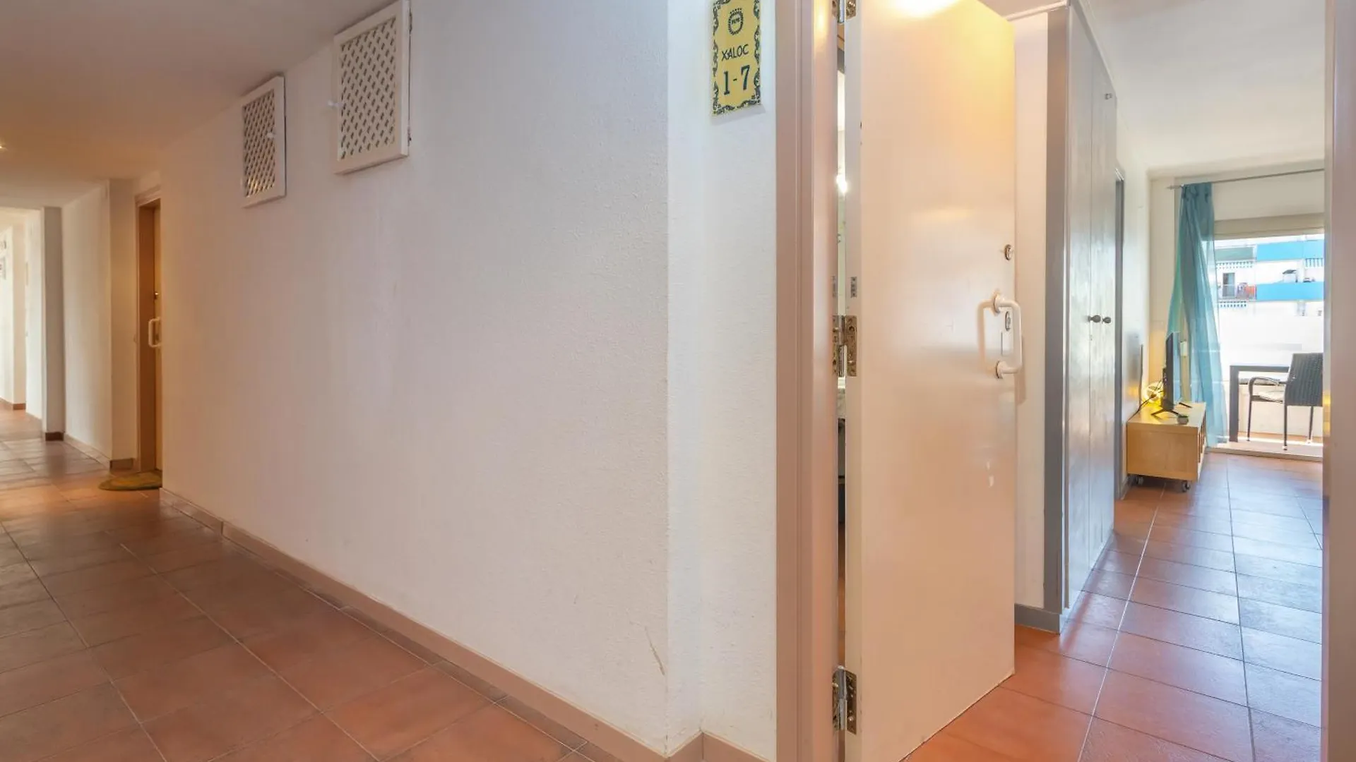 V029 - Royal Marina Appartement Roses